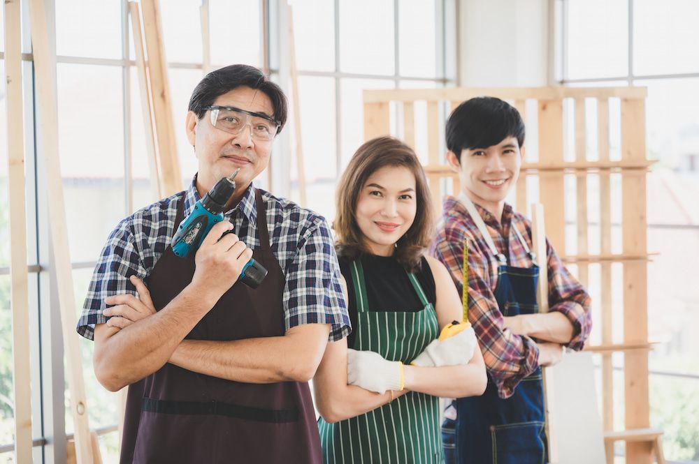 professional-carpenters-woodworking-teamwork-toget-2025-03-31-07-40-29-utc-2.jpg